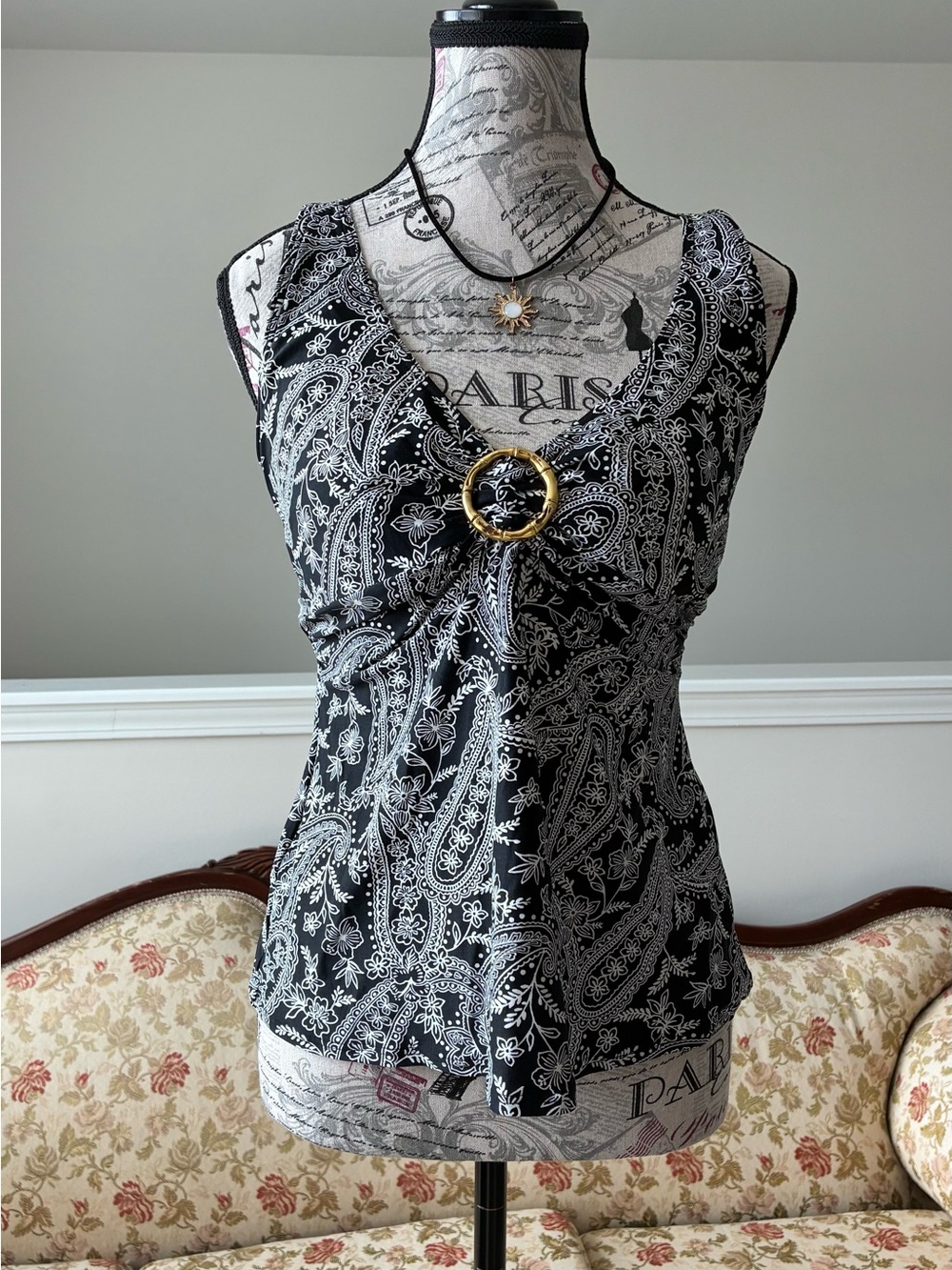 Coco Reef Black and White Paisley Sleeveless Tankini Top with Decorative Ring